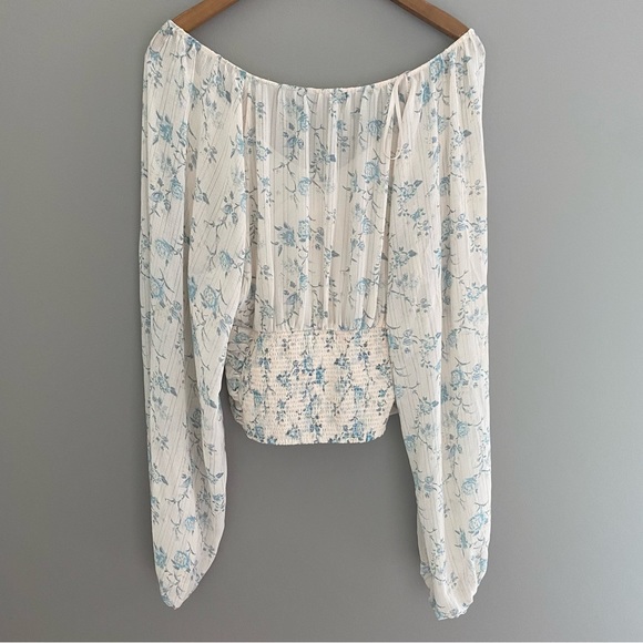 Free people, size M, floral cropped blouse, EUC - Picture 3 of 8